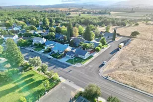 516 Main St, Winters, CA 95694 - Photo 4