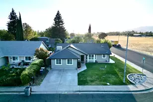 516 Main St, Winters, CA 95694 - Photo 2