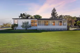 8181 W Kile Rd, Thornton, CA 95686 - Photo 36