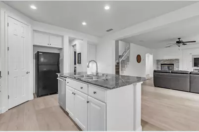 1725 Woodhaven Circle, Roseville, CA 95747 - Photo 14
