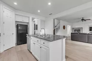 1725 Woodhaven Cir, Roseville, CA 95747 - Photo 14
