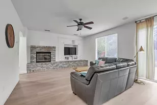 1725 Woodhaven Cir, Roseville, CA 95747 - Photo 8