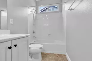 1725 Woodhaven Cir, Roseville, CA 95747 - Photo 34