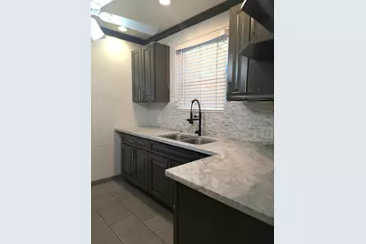 1751 Sycamore Avenue, Stockton, CA 95205 - Photo 2