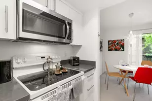 2424 Larkspur Ln, Sacramento, CA 95825 - Photo 26