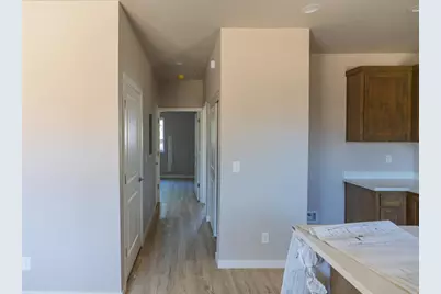 40 W 13th Street, Merced, CA 95341 - Photo 6