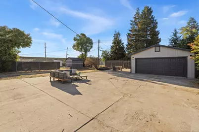 322 Tenaya Avenue, Sacramento, CA 95833 - Photo 24