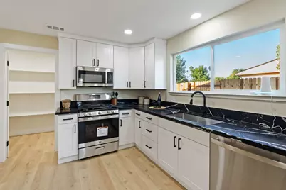 322 Tenaya Avenue, Sacramento, CA 95833 - Photo 6