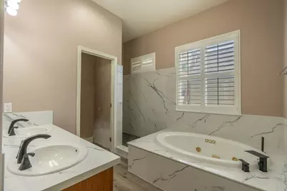 1153 E Milgeo, Ripon, CA 95366 - Photo 32