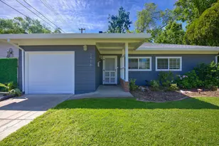2416 Wulff Ln, Sacramento, CA 95821 - Photo 2