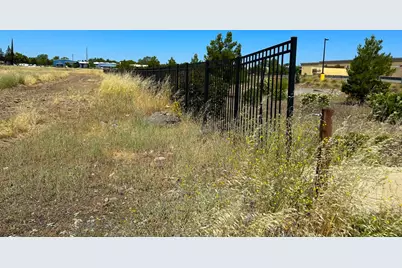 2788 S 7th Avenue, Oroville, CA 95759 - Photo 2