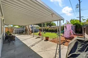 4218 Cortright, North Highlands, CA 95660 - Photo 32