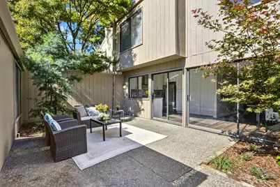 1055 Vanderbilt Way, Sacramento, CA 95825 - Photo 26