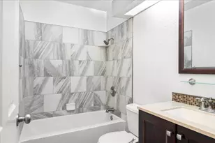 8048 Caymus Dr, Sacramento, CA 95829 - Photo 16