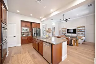 2721 Aspen Valley Ln, Sacramento, CA 95835 - Photo 14