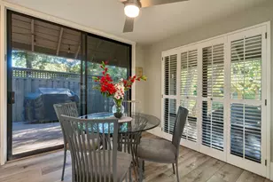 7529 Pineridge Ln, Fair Oaks, CA 95628 - Photo 14