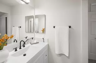 7413 Skander Way, Sacramento, CA 95828 - Photo 38