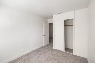 7413 Skander Way, Sacramento, CA 95828 - Photo 40