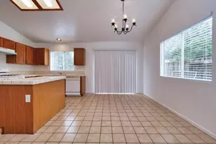 4910 Hearthwood Ct, Stockton, CA 95206 - Photo 10