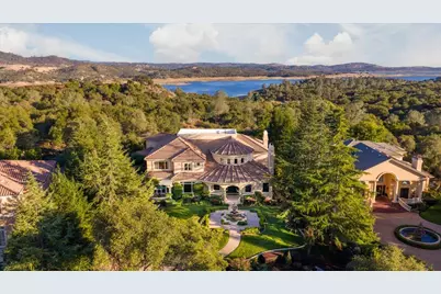 8920 Vista De Lago Court, Granite Bay, CA 95746 - Photo 4