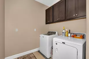 2490 N Fallbrook Dr, Los Banos, CA 93635 - Photo 38