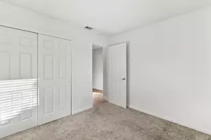 6690 Hometown Way, Sacramento, CA 95828 - Photo 20