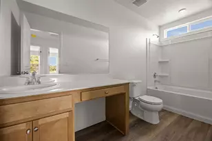 2318 Loomis Rd, Stockton, CA 95206 - Photo 12