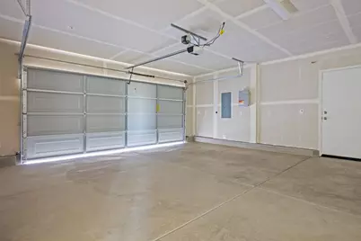 2328 Loomis Road, Stockton, CA 95206 - Photo 16