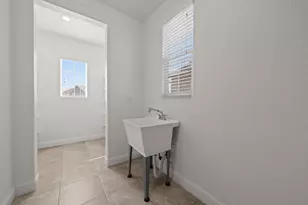 1305 Orchid Dr, Rocklin, CA 95765 - Photo 40