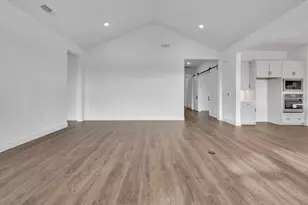 4327 Hooded Crow Wy, Rancho Cordova, CA 95742 - Photo 16