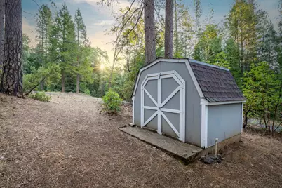 12401 Old Mine Road, Grass Valley, CA 95945 - Photo 76
