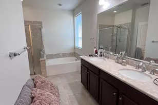 9595 Ballinger Dr, Sacramento, CA 95829 - Photo 4