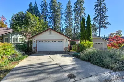 210 Elysian Place, Grass Valley, CA 95945 - Photo 2