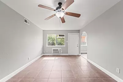 7529 Skelton Way, Sacramento, CA 95822 - Photo 10