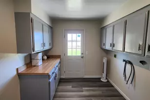 307 Mansfield Rd, Hollister, CA 95023 - Photo 36