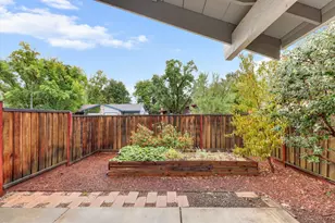 2317 E 8th St, Davis, CA 95618 - Photo 4