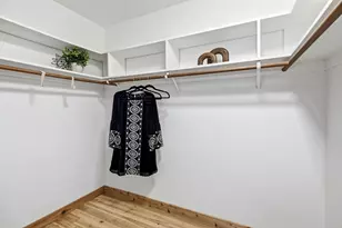 9153 Shady Hollow Way, Fair Oaks, CA 95628 - Photo 38