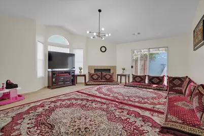 1227 Windsor Court, Turlock, CA 95380 - Photo 6