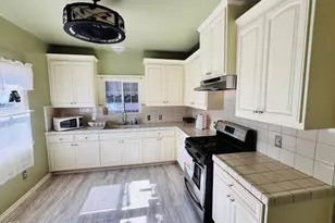 1926 E Roosevelt St, Stockton, CA 95205 - Photo 2