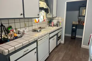 913 9th St, Turlock, CA 95380 - Photo 4