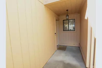 1401 Hood Road, Sacramento, CA 95825 - Photo 2