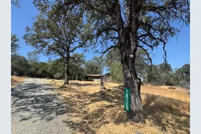 18288 Mountaintop Lane, Grass Valley, CA 95949 - Photo 2