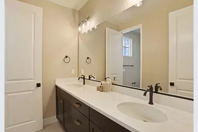 534 Vinal Drive, Manteca, CA 95337 - Photo 32