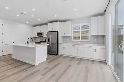 667 Estancia Street, Lathrop, CA 95330 - Photo 18