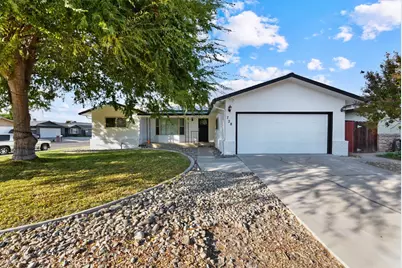 728 R Street, Newman, CA 95360 - Photo 1