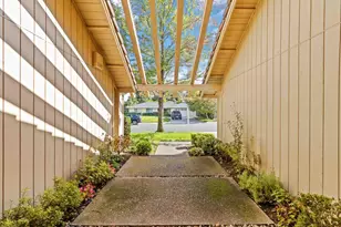 7929 Wildridge Dr, Fair Oaks, CA 95628 - Photo 4