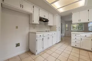 1940 N Berkeley Ave, Turlock, CA 95382 - Photo 12