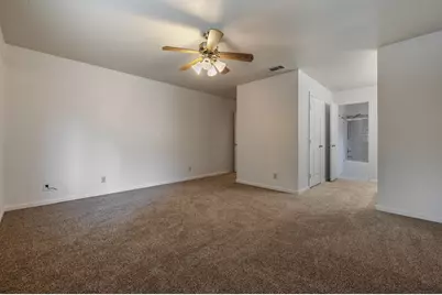 1940 N Berkeley Avenue, Turlock, CA 95382 - Photo 20