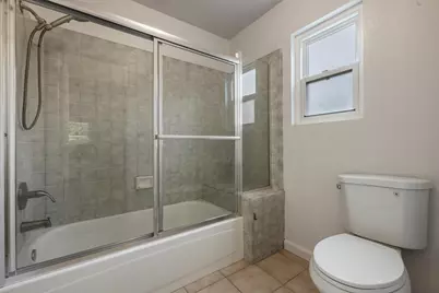 1940 N Berkeley Avenue, Turlock, CA 95382 - Photo 22