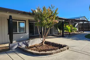 151 W Delano St, Elverta, CA 95626 - Photo 4